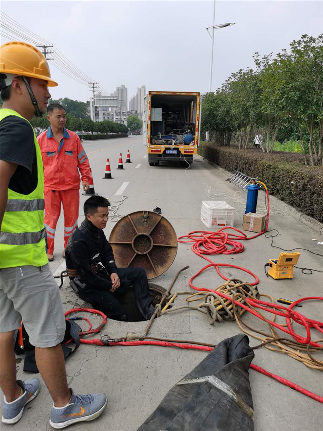 铁西翻衬法管道修复技术主要工序